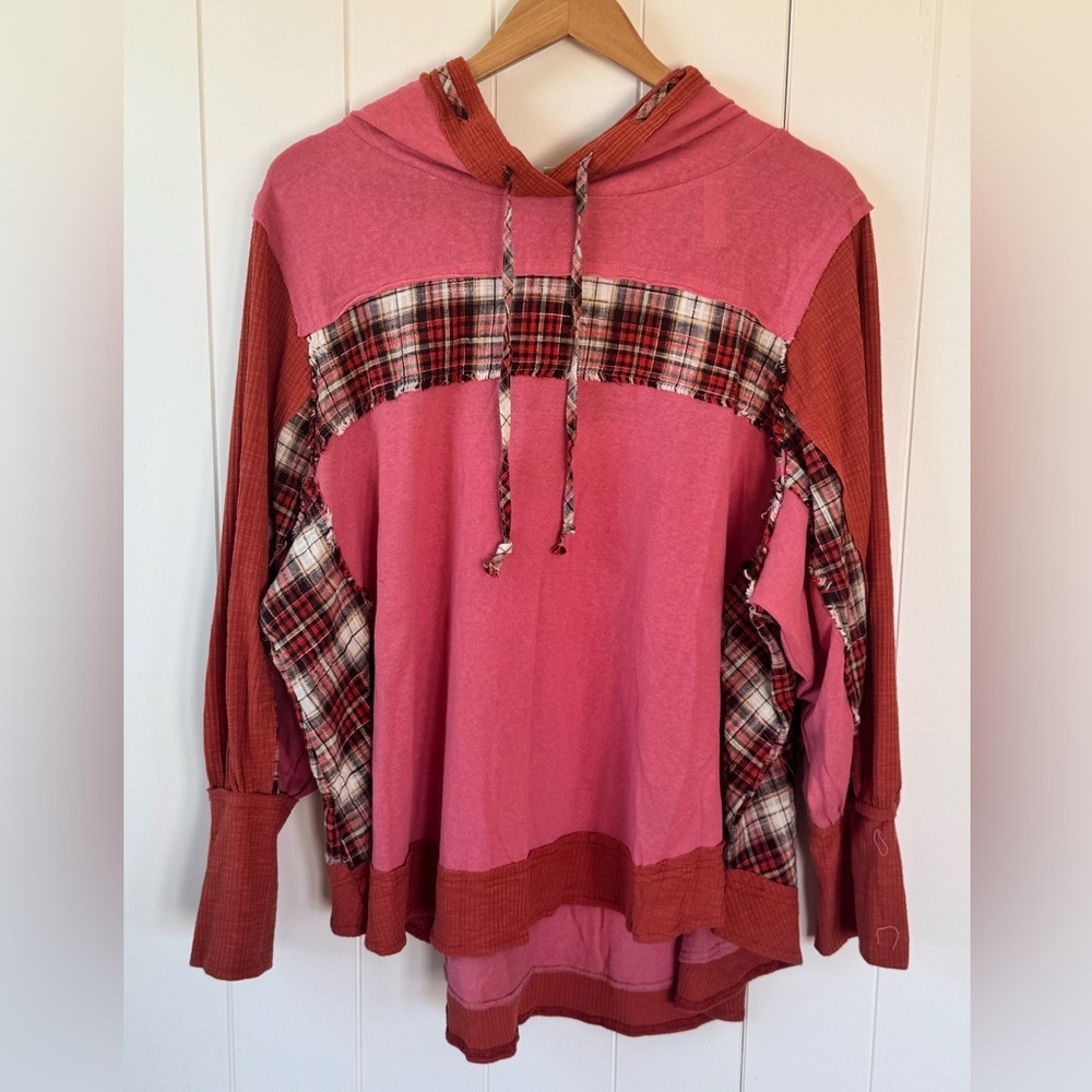 NEW POL Oversized Cotton and Plaid Hooded Top in Blush Brick  SZ M